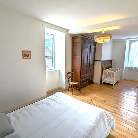Xiiieme Siecle - 3 Etoiles - Wifi - Salle De Sport