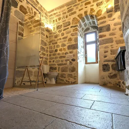 Casa vacanze Xiiième Siècle - 3 étoiles - Wifi - Salle De Sport Osse-en-Aspe