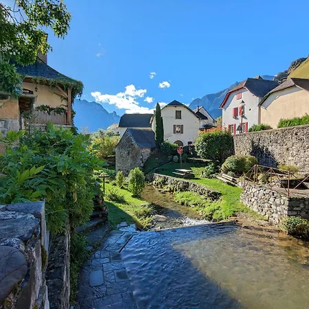 Casa vacanze Xiiième Siècle - 3 étoiles - Wifi - Salle De Sport *