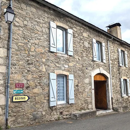 Holiday home Xiiieme Siecle - 3 Etoiles - Wifi - Salle De Sport Osse-en-Aspe