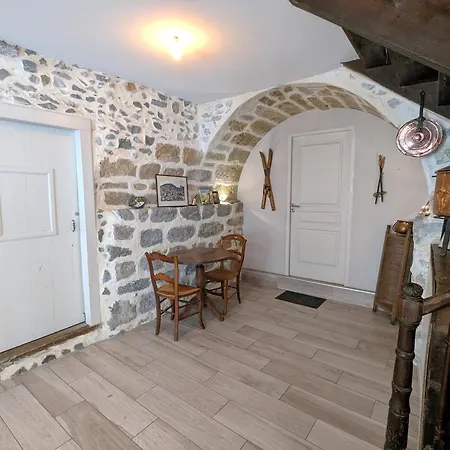 Xiiieme Siecle - 3 Etoiles - Wifi - Salle De Sport Holiday home
